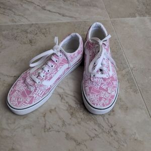 VANS OFF THE WALL SNEAKERS